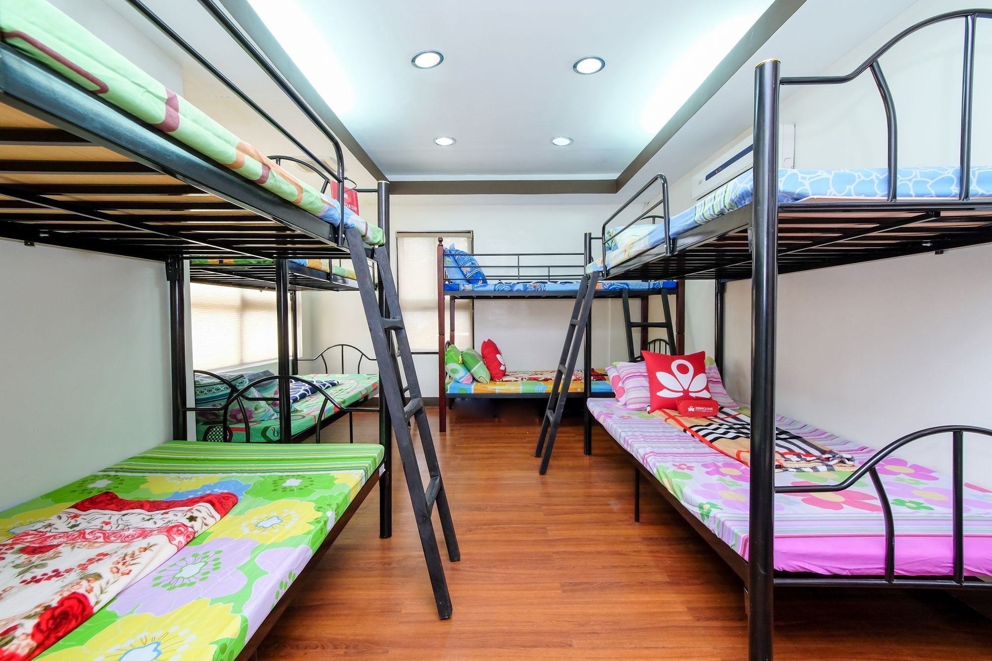 Zen Hostel Quirino Ave. Malate Manila Ngoại thất bức ảnh