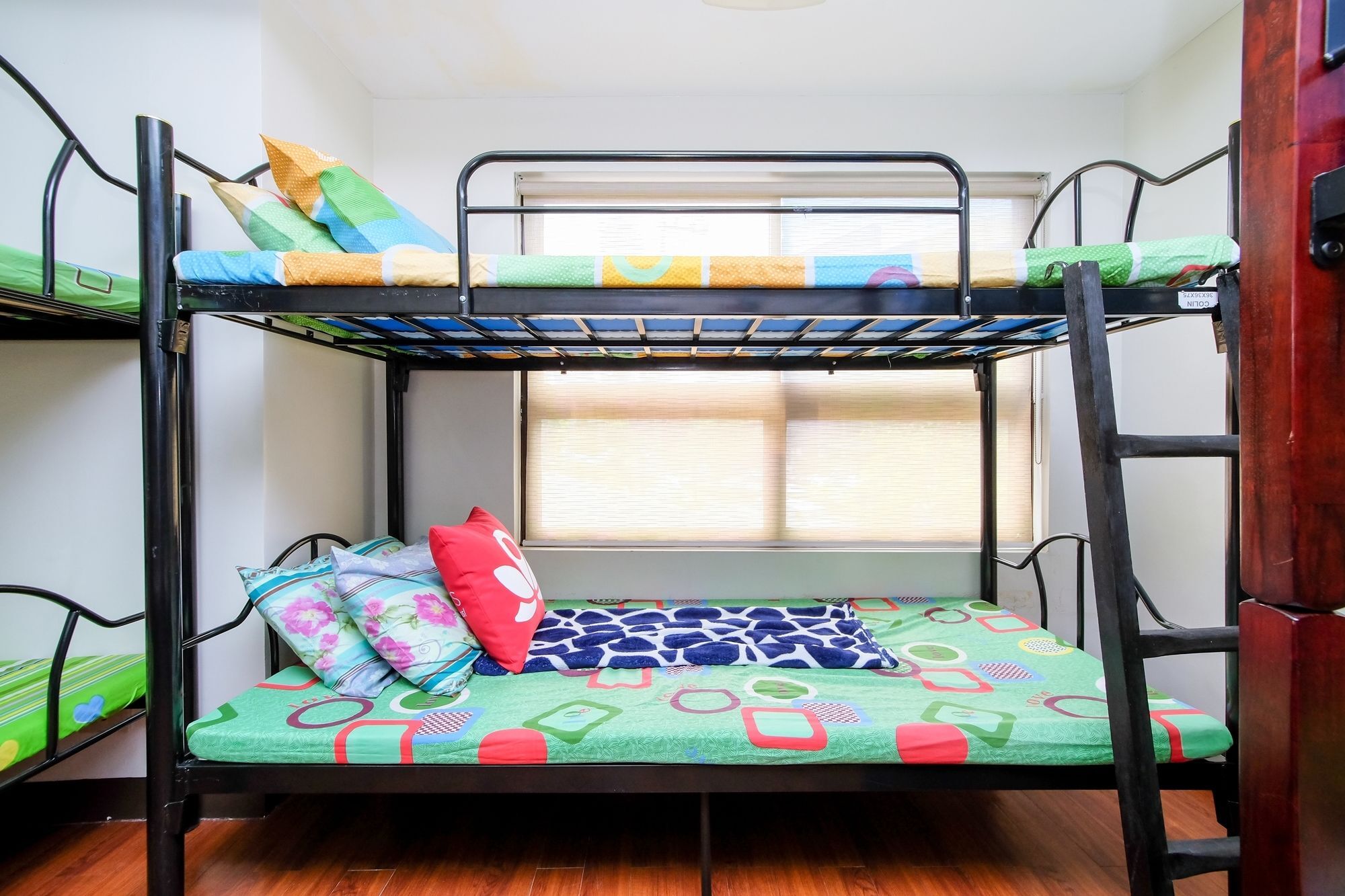 Zen Hostel Quirino Ave. Malate Manila Ngoại thất bức ảnh