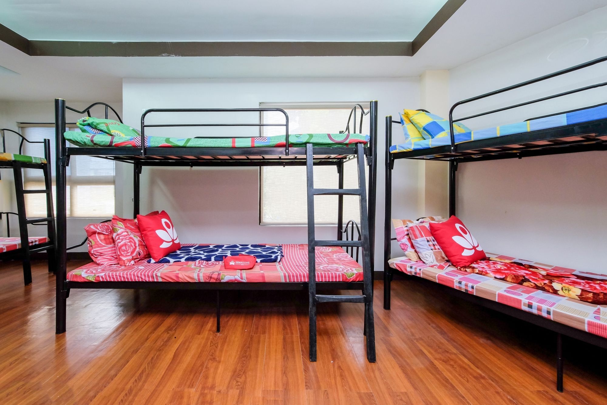 Zen Hostel Quirino Ave. Malate Manila Ngoại thất bức ảnh